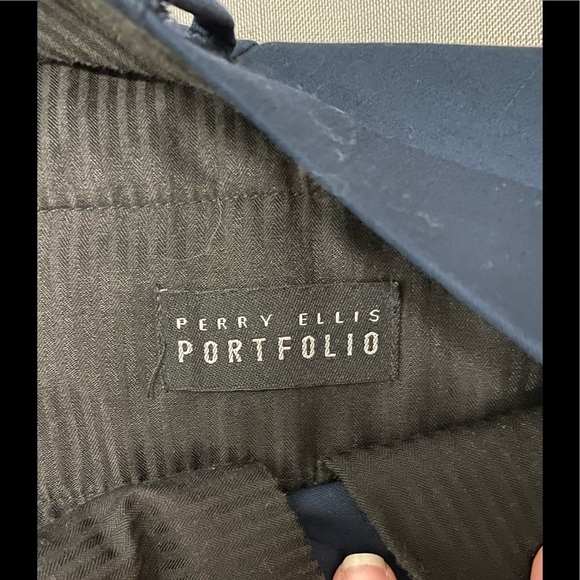 Perry Ellis Navy Dress Pants - Picture 5 of 6